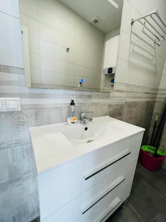 City Heart Alicante Studio Apartment - Castle View Εξωτερικό φωτογραφία